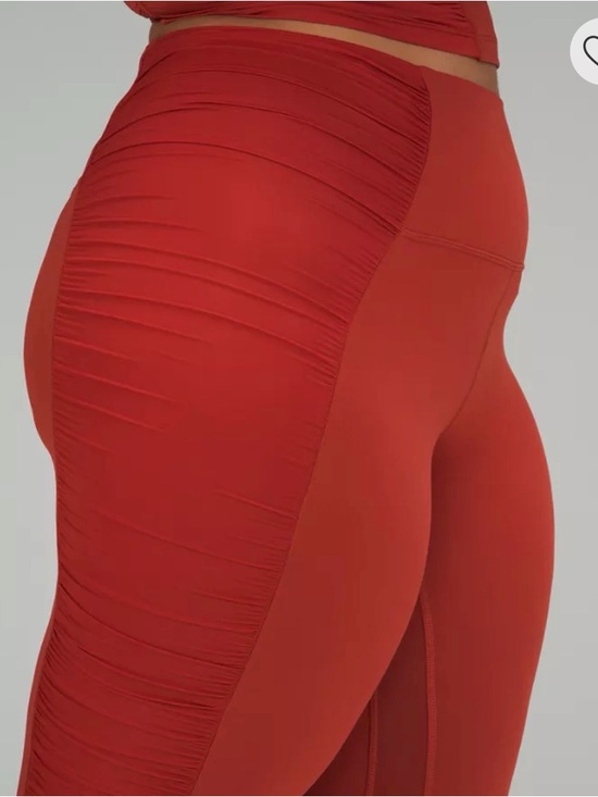 lululemon athletica Ruched-Side High-Rise Leggings - Rust - Picture 2 of 7
